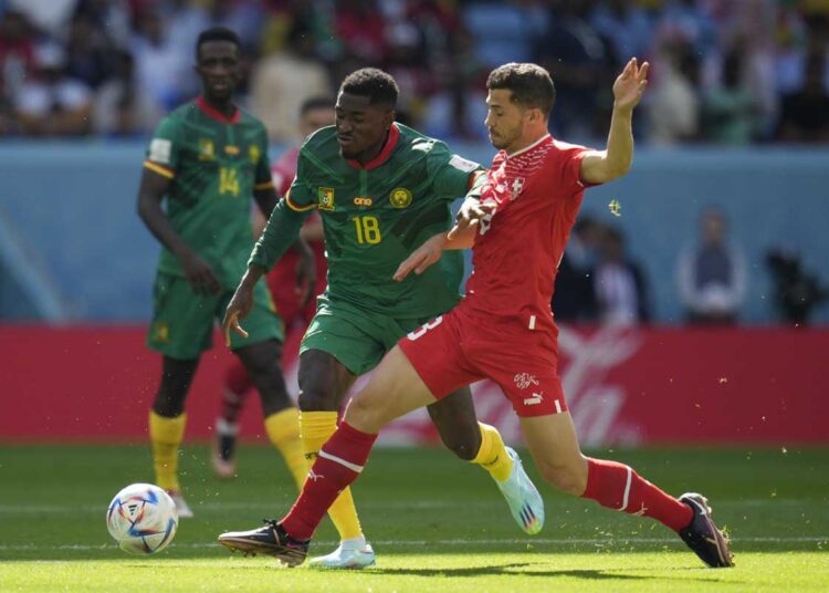 Tanière : après avoir « séché » Kalla, Hongla s’excuse