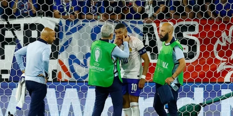 Euro 2024 : la France gagne et Mbappé se casse le nez